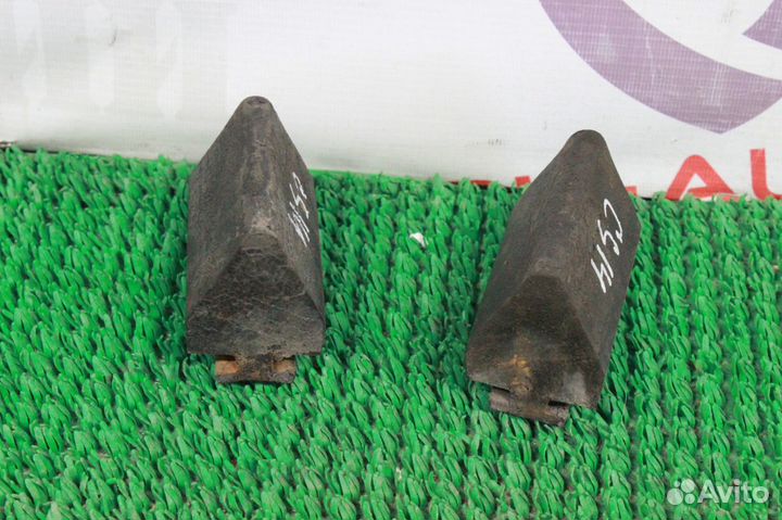 Отбойники задние Chevrolet Suburban GMT400