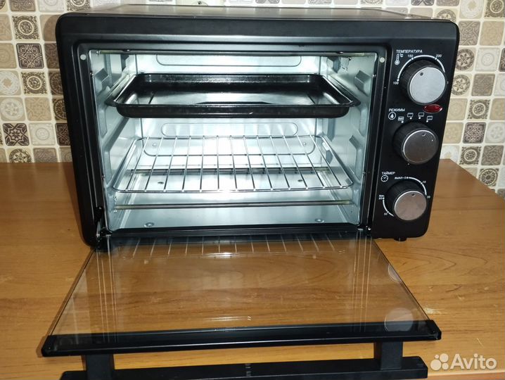 Мини-печь StarWind SMO2043