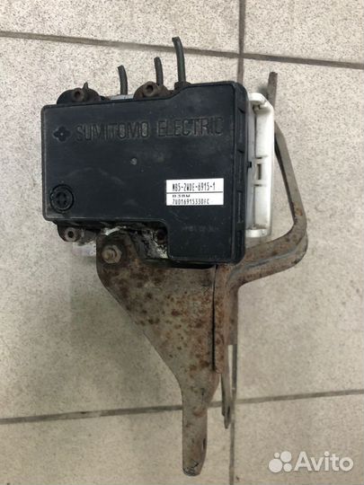 Блок ABS Mitsubishi Lancer 9 седан 2005