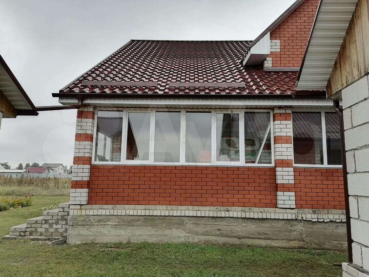 Дом 181,1 м² на участке 15 сот.