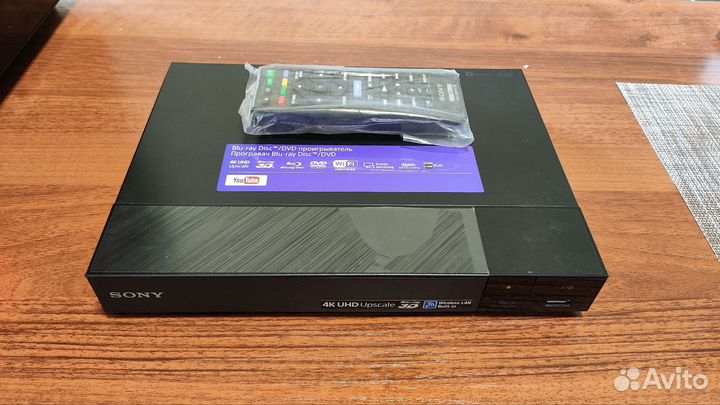 Blu-ray плеер Sony bdp-s6500