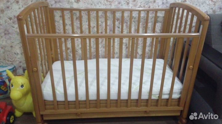 Кроватка детская