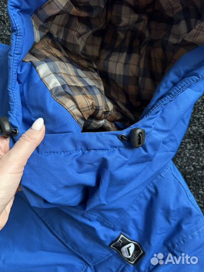 Анорак город горький зимний