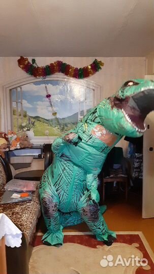 Прокат надувных костюмов