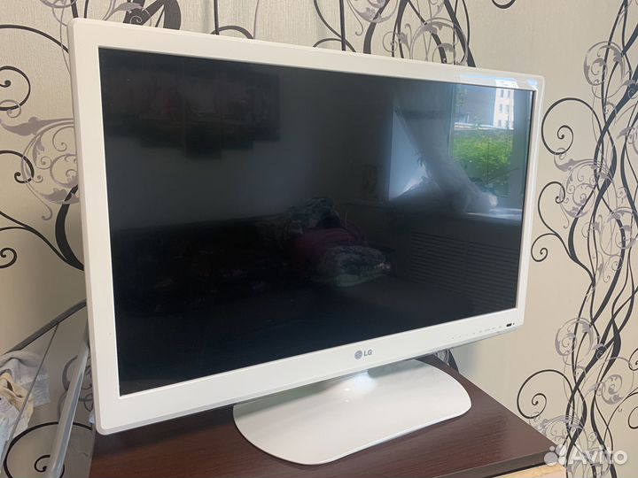 Телевизор бу lg 32
