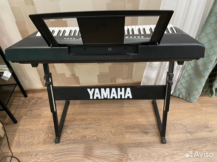 Yamaha psr e333