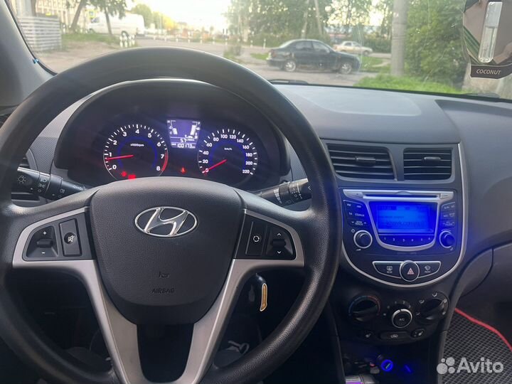 Hyundai Solaris 1.4 МТ, 2014, 109 000 км