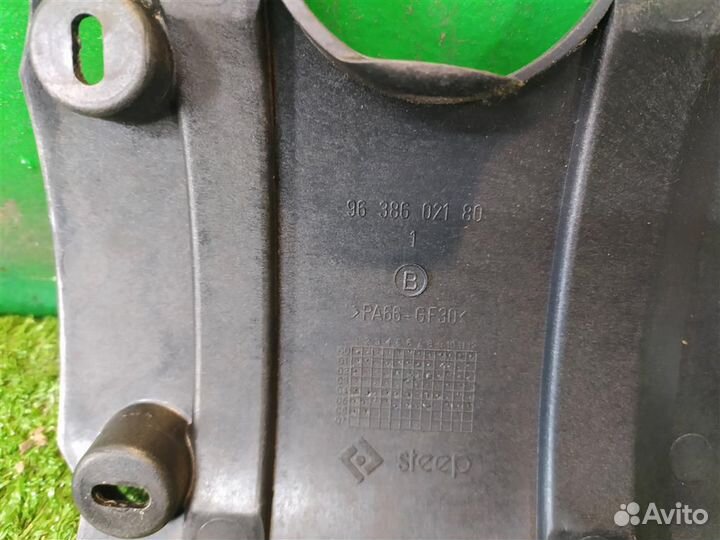 Крышка двигателя Peugeot 307 (3H) 2006