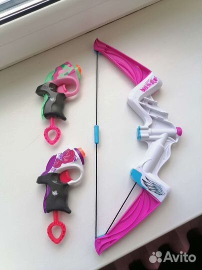 Nerf rebelle 1 лук и 2 бластера