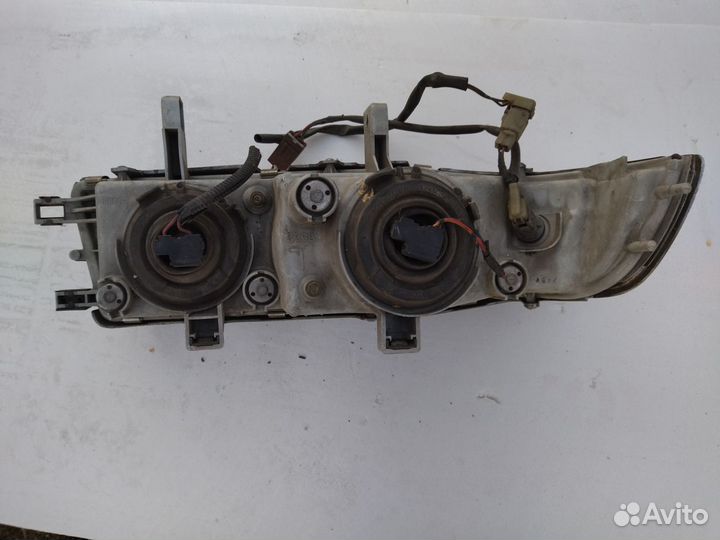 Фара левая Хонда Аскот