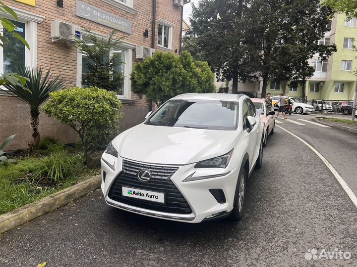 Lexus NX 2.0 CVT, 2018, 89 000 км