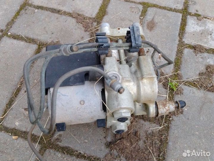 Блок abs Audi 80