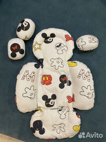 Вкладыш для новорожденного на качель 4moms MamaRoo