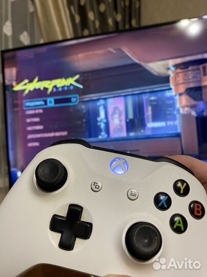 Xbox one x 1tb (Белый) + Игры+ коробка