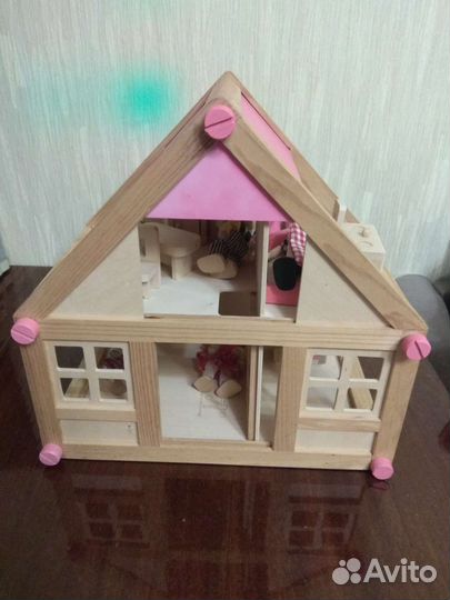 Домик кукольный, качель, кроватка