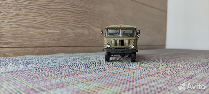 Газ 66 с тентом, 1/43