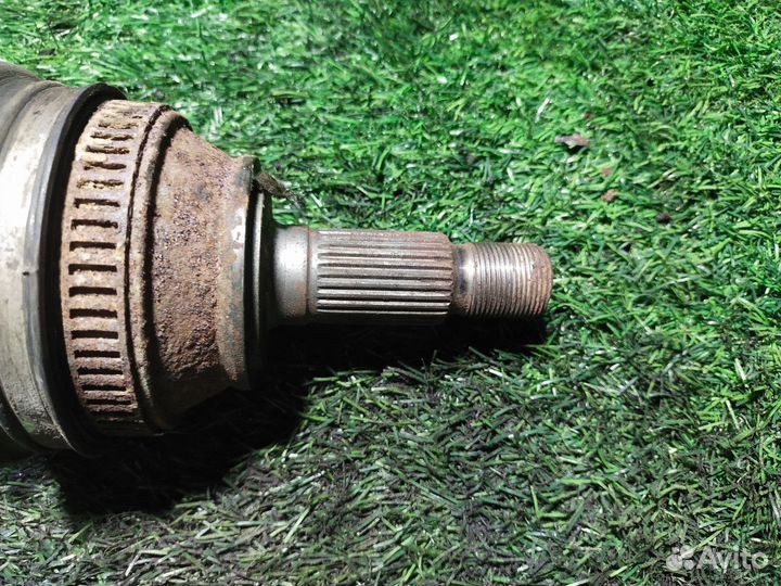 Привод передний левый Land Rover Freelander