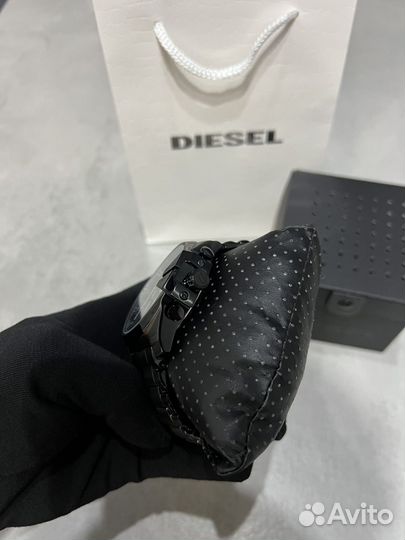 Часы diesel