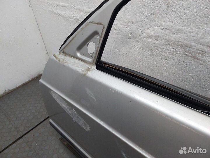 Дверь боковая Mercedes 190 W201, 1990