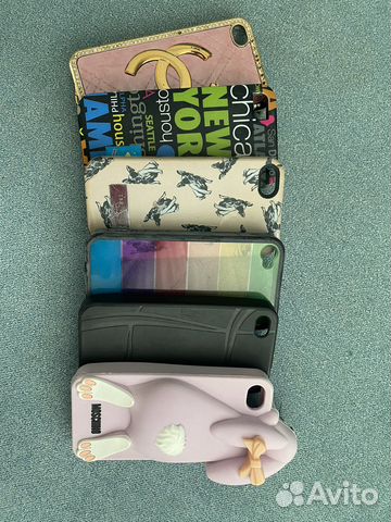 Чехлы на iPhone 4