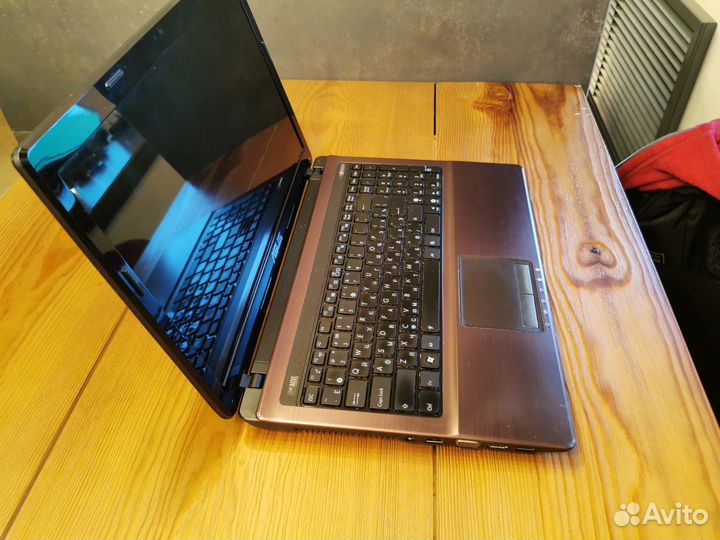 Ноутбук asus K53s