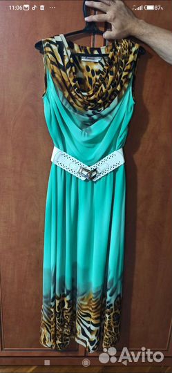 Брючный женский костюм, платье, халат