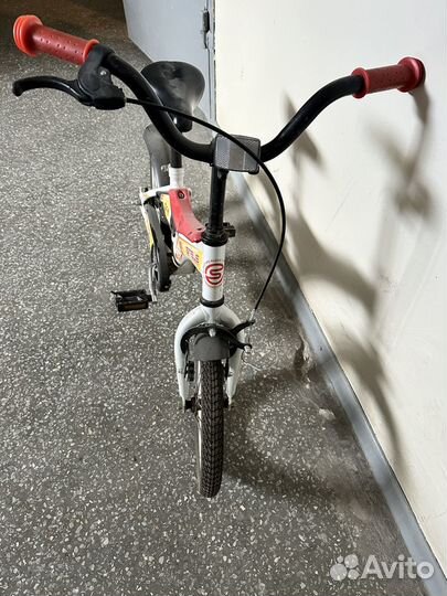 Велосипед детский 4-7 лет