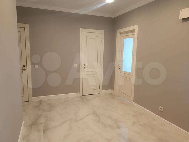 3-к. квартира, 90,2 м², 12/14 эт.