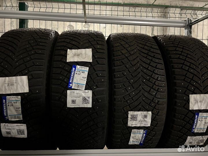 Michelin X-Ice North 4 SUV 275/45 R22 112T