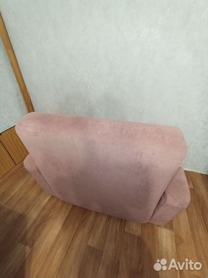 Диван прямой раскладной Новый, розовый