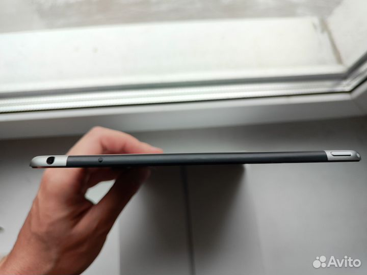 iPad air 2 32 gb sim