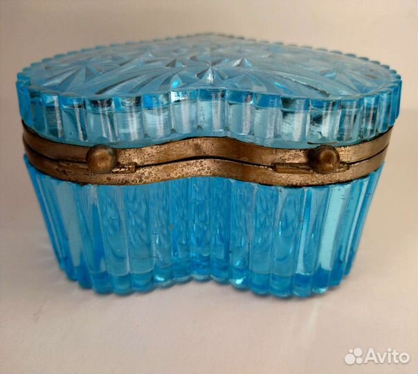 Шкатулка Сердце купоросное стекло до 1917г