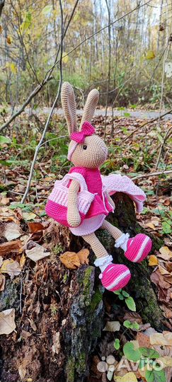 Вязаный заяц