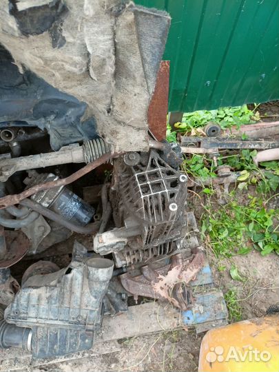 Механическая коробка передач Audi 80