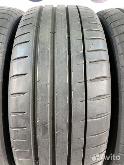 Michelin Pilot Sport 4 225/45 R19 97Y