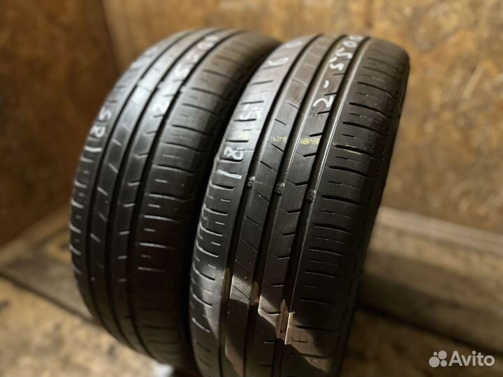 Tracmax X-Privilo TX2 185/60 R15 84H