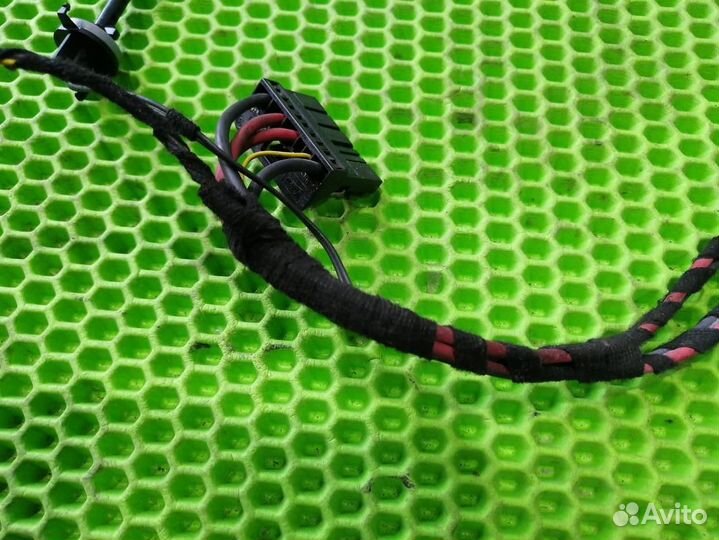 Проводка мотора отопителя Renault Megane 3