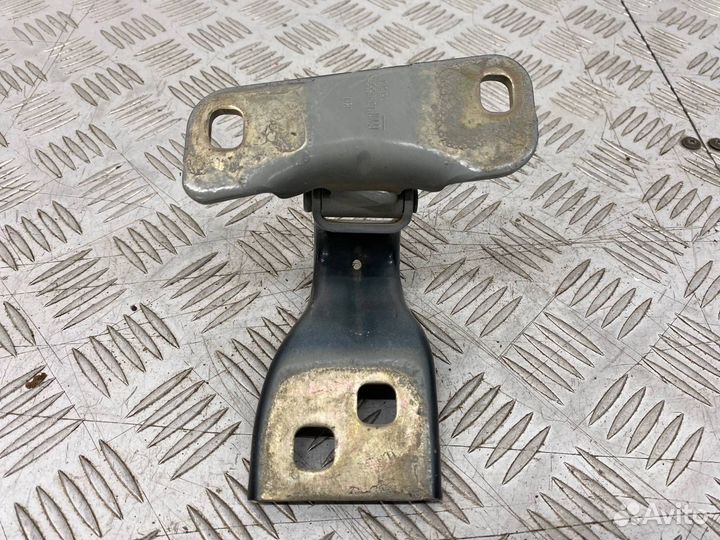 Б/У петля крышки багажника правый Opel Astra J P10