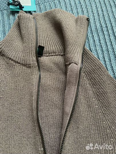 Кофта новая befree