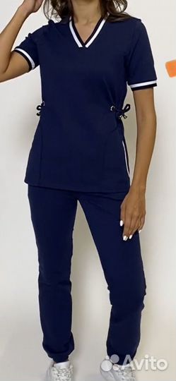 Мед.костюмы б/у в отлич.сост