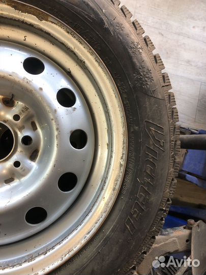 Viatti Brina Nordico V-522 175/65 R14 82T