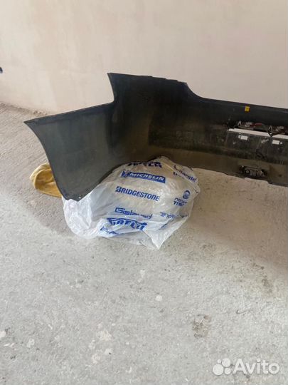 Бампер задний infiniti g35