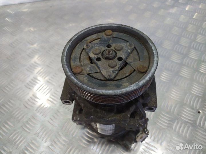 Компрессор кондиционера Renault Duster HSA K4M690