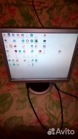 Монитор Samsung