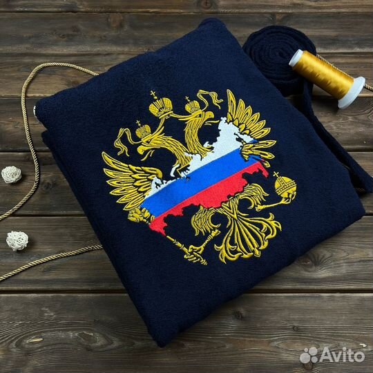 Халат мужской с вышивкой