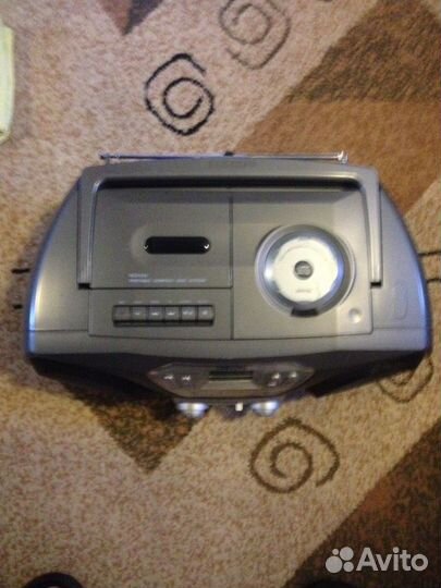 Магнитола Samsung RCD-S30,Polaroid 600