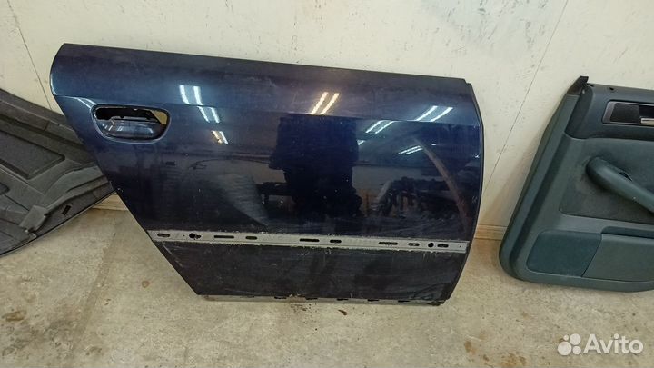 Audi A6 C5 Дверь Задняя правая