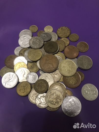 Иностранные монеты 75 шт