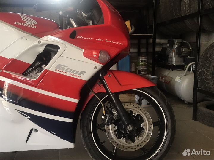 Honda cbr 600 f4