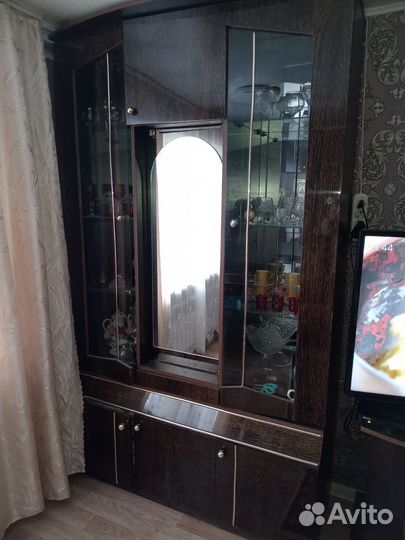 Стенка в гостинную